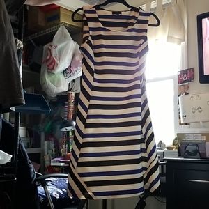 Worthington sleeveless dress